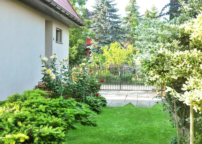 Дом отдыха Cozy In With Wifi